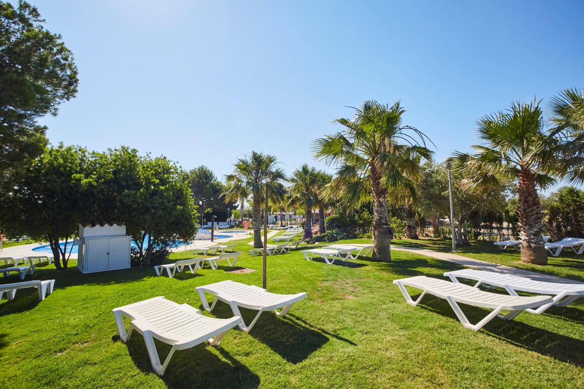 Alannia Costa Dorada Hotel Platja de l'Almadrava Exterior photo